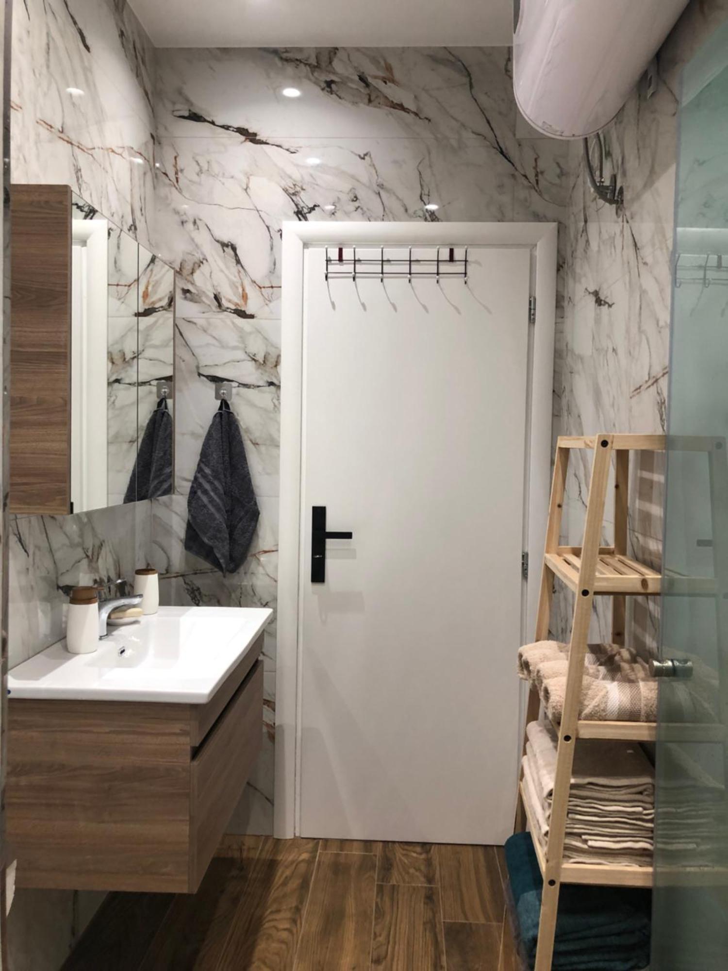 Alajs Apartament Вльора Екстер'єр фото